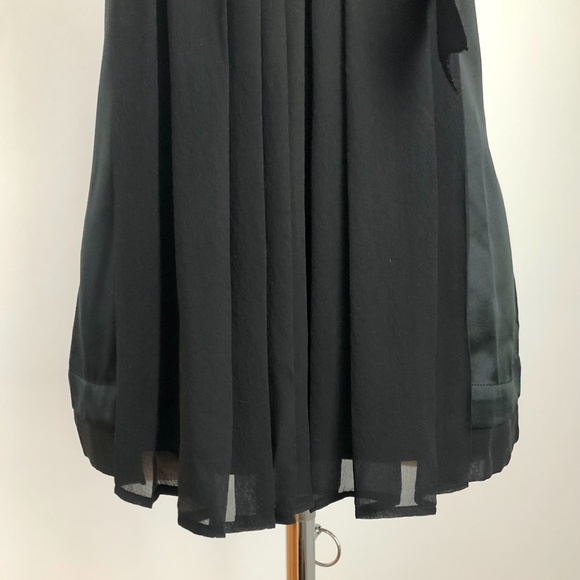 NWT BCBG Black Silk/Lace Cap Sleeve Party-Top - Picture 8 of 16